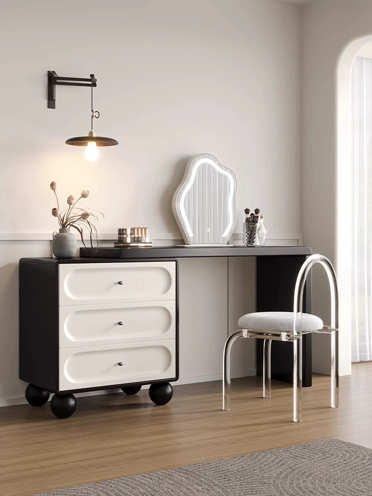 Modern Vanity Table