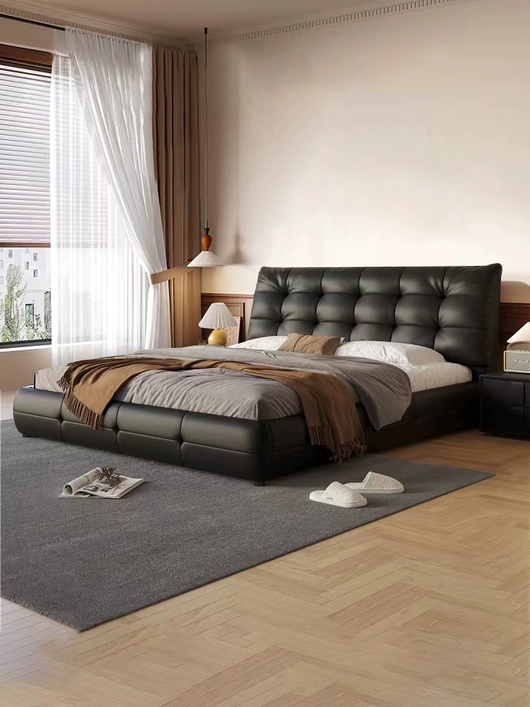 Top-Grain Leather Bed JUXL981
