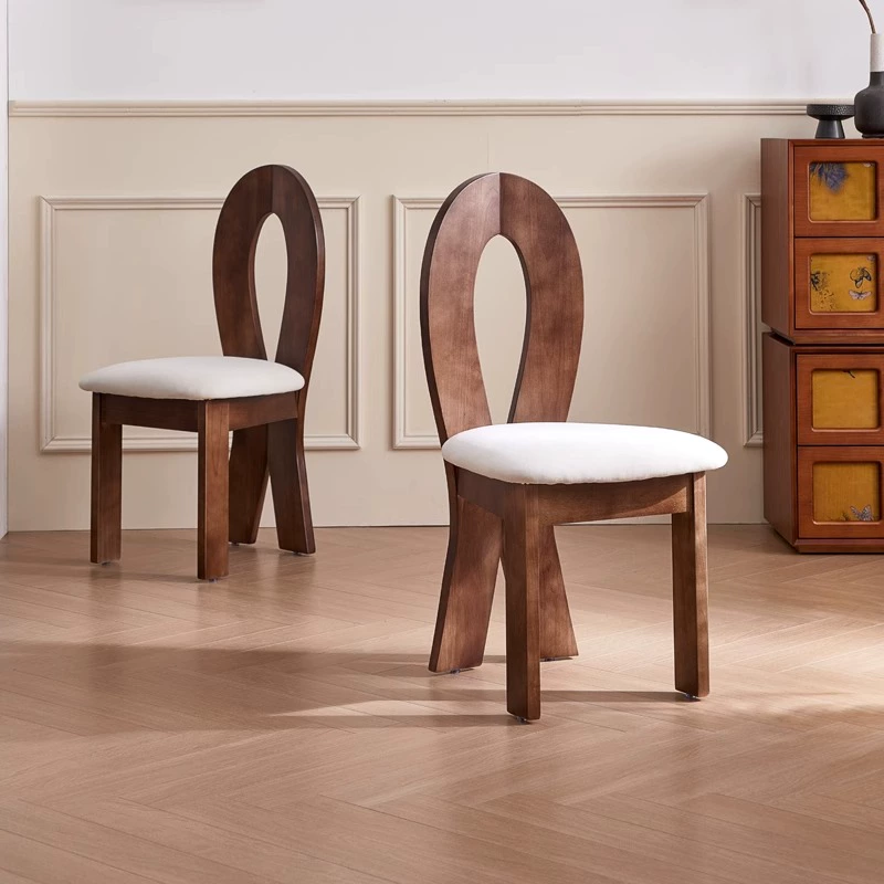 Oval-Back Dining Chair