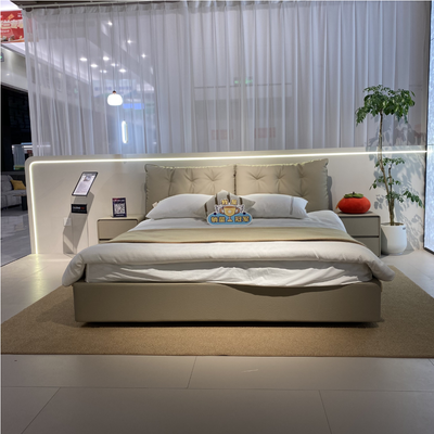 Top-Grain Leather Bed JUXL016
