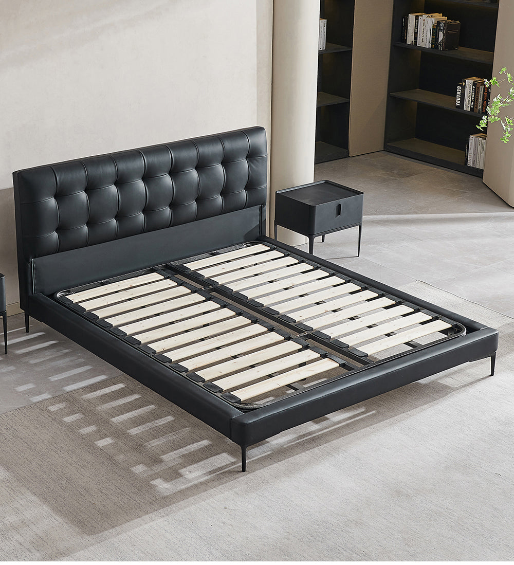 Top-Grain Leather Bed JUXL97