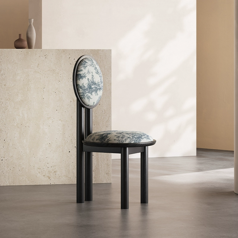 Circle-Back Dining Chair